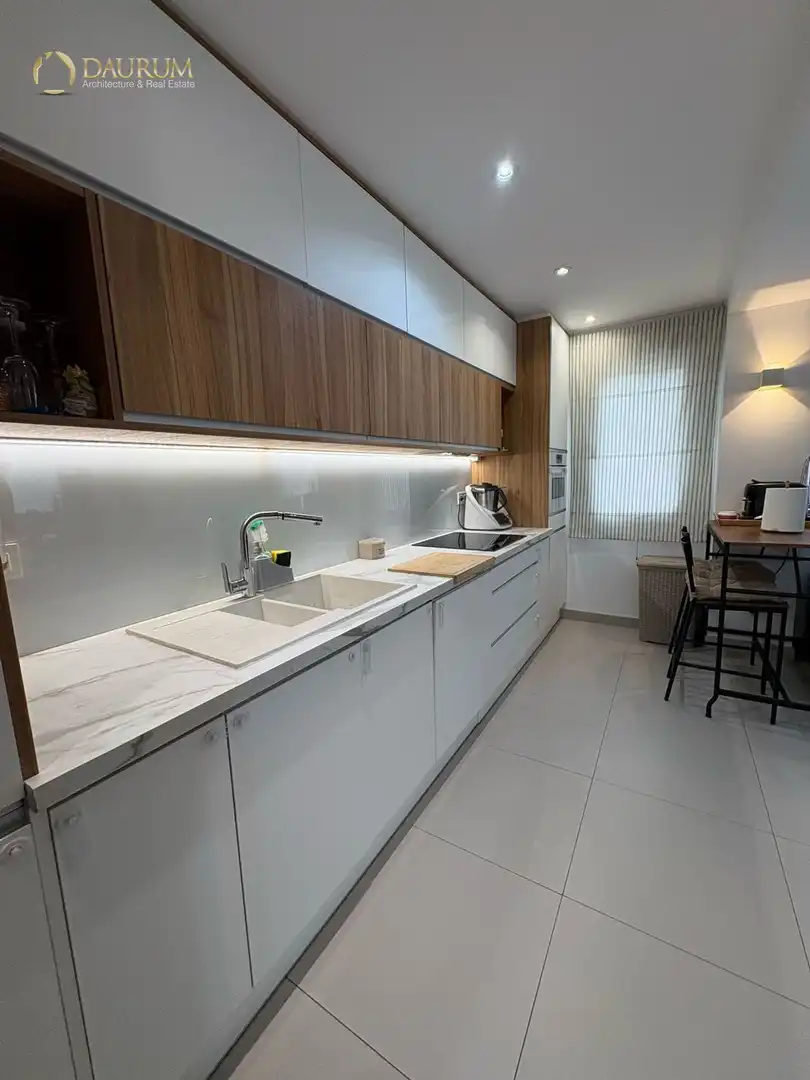 Küche von Wohnung zum Verkauf in Marbella mit Klimaanlage, Heizung und Terrasse