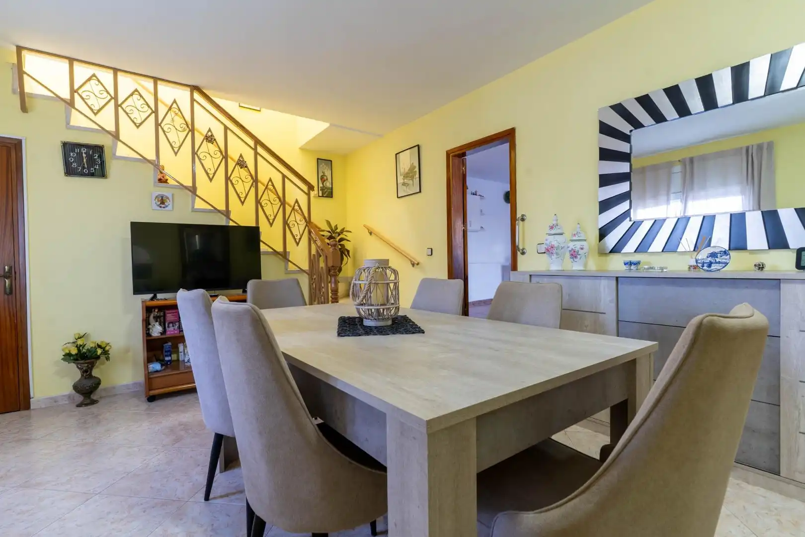 Comedor de Casa o chalet en venta en Olesa de Montserrat con Calefacción, Trastero y Piscina