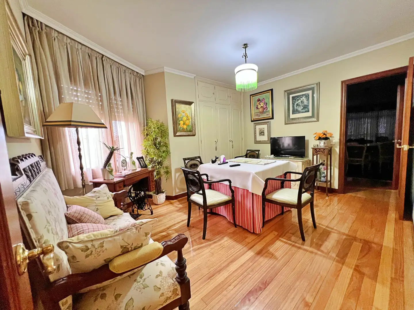 Wohnzimmer von Wohnung zum Verkauf in Lugo mit Heizung, Parkett und Möbliert