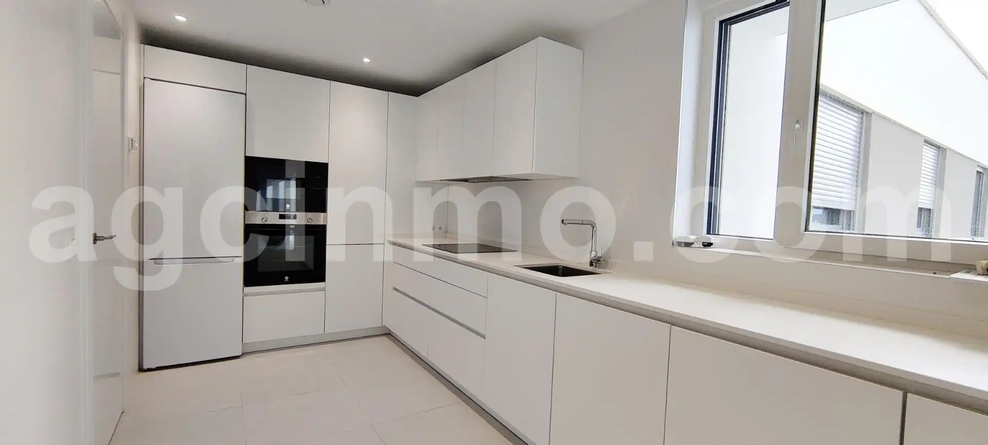 Cocina de Piso en venta en Valladolid con Calefacción, Terraza y Trastero