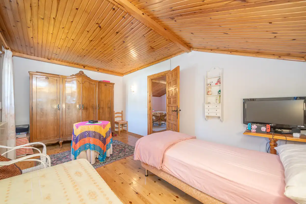 Bedroom of Houses for sale in Santa María de la Alameda  with Heating, Private garden and Terrace