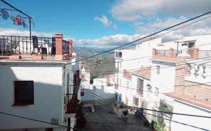 Vista exterior de Casa o xalet en venda en Canillas de Aceituno amb Terrassa