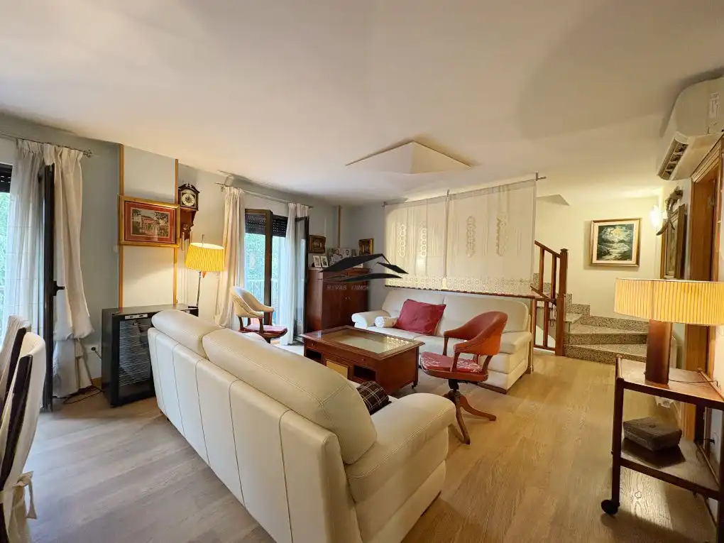 Sala de estar de Casa o chalet en venta en Santibáñez de la Sierra con Aire acondicionado, Calefacción y Terraza