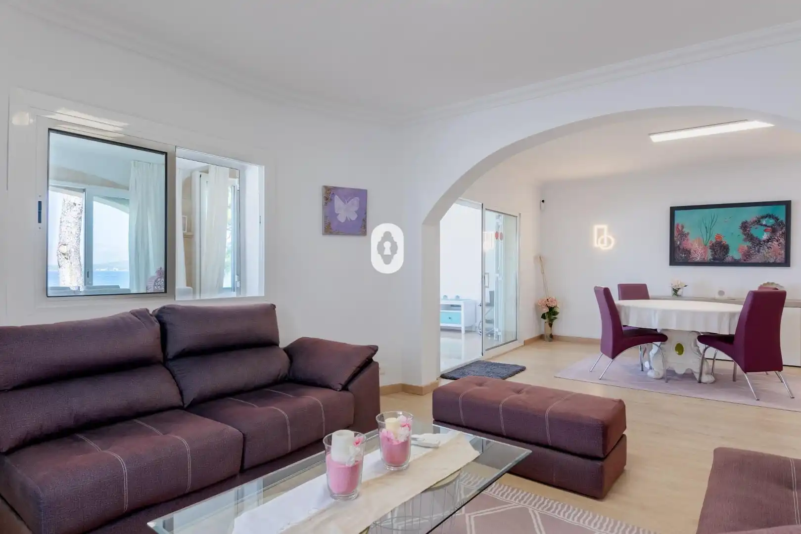 Sala d'estar de Casa adosada en venda en Alcúdia amb Aire condicionat, Jardí privat i Parquet