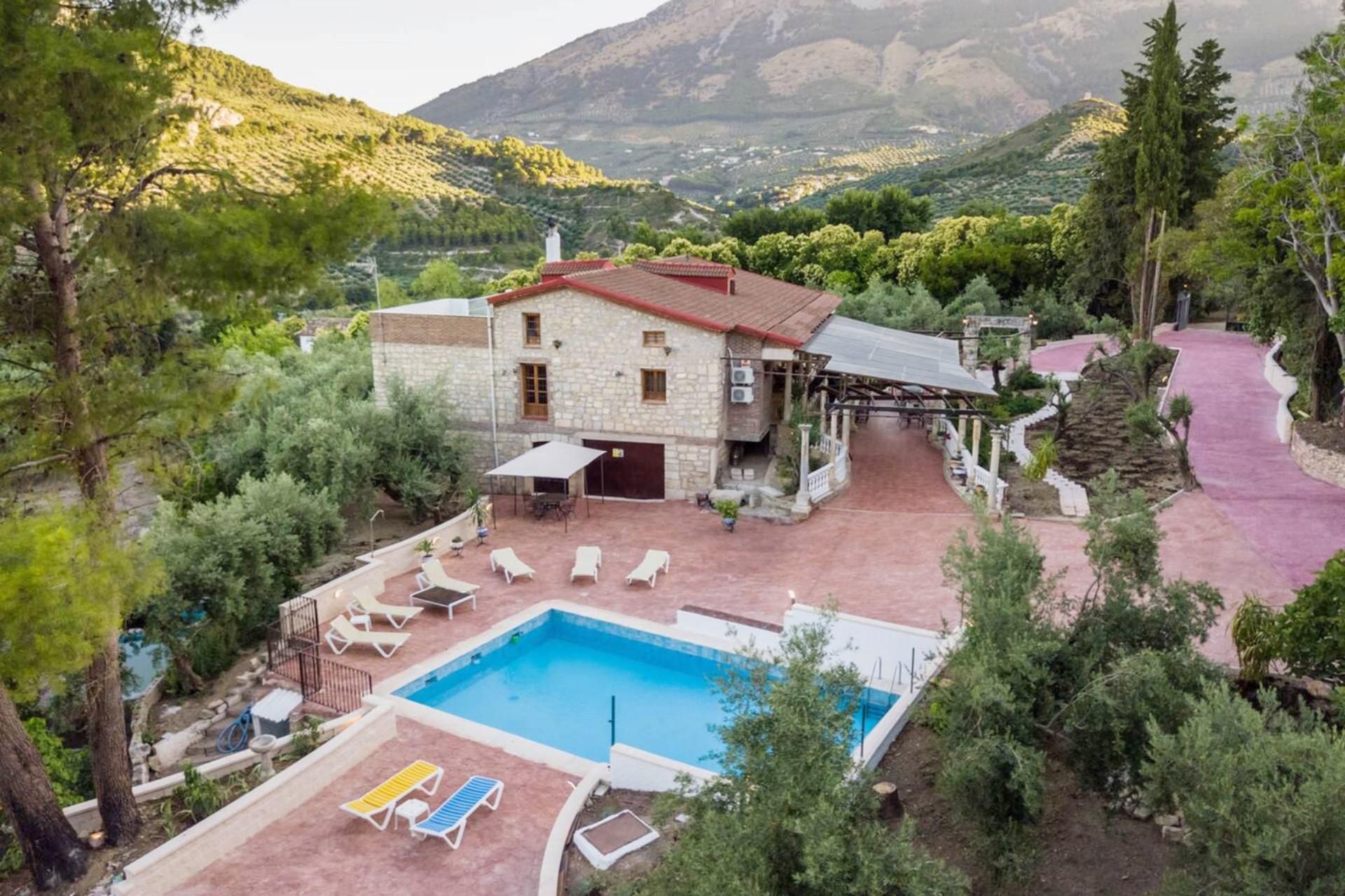 Vista exterior de Finca rústica en venda en  Jaén Capital amb Aire condicionat, Calefacció i Jardí privat