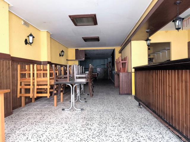 Local comercial en Alquiler en  ENXEÑEIRO A COMERMA en Zona Ultramar