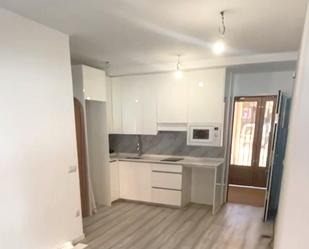 Kitchen of Apartment for sale in Alcobendas  with Heating, Oven and Microwave