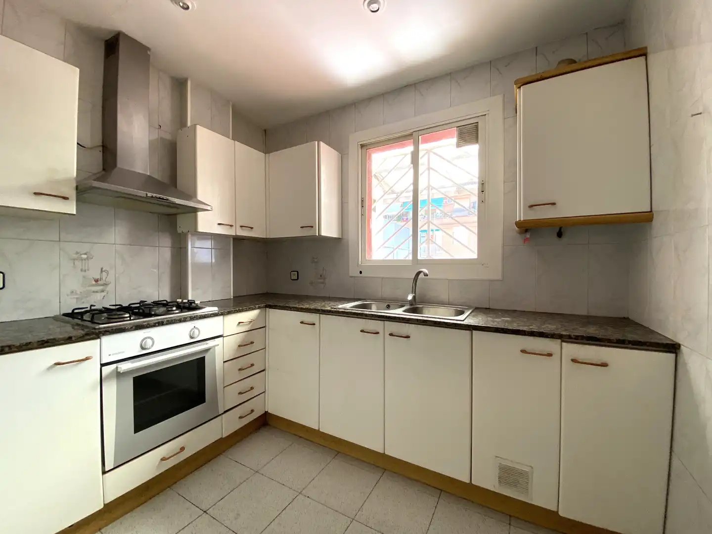 Cocina de Ático en venta en Barcelona con Terraza y Trastero