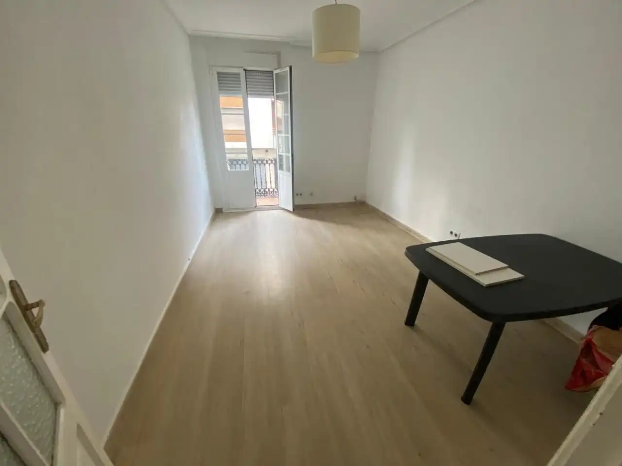 Schlafzimmer von Wohnung zum Verkauf in Ourense Capital  mit Parkett, Terrasse und Balkon