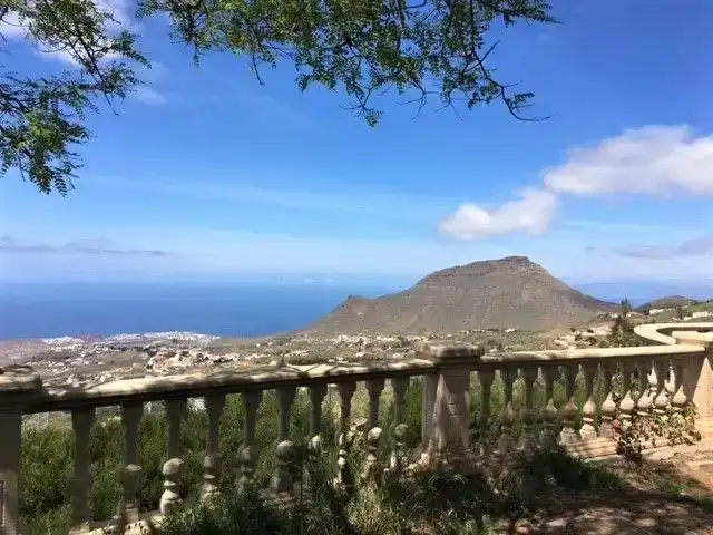 Vista exterior de Piso en venta en Arona con Aire acondicionado y Balcón