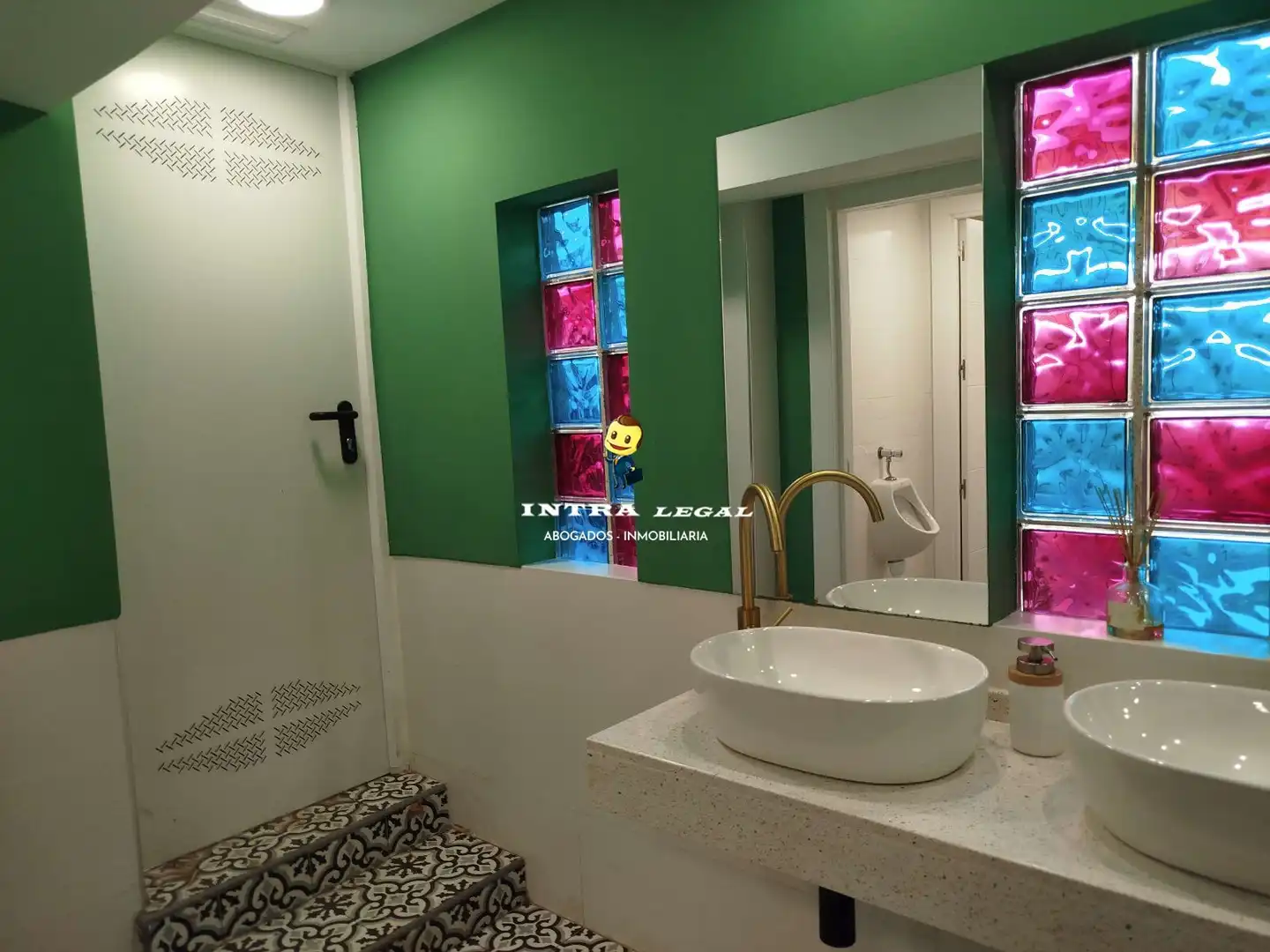 Baño de Local en traspaso en Salamanca con Aire acondicionado, Terraza y Amueblado
