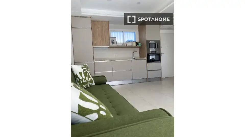 Habitación en La Carihuela - Los Nidos