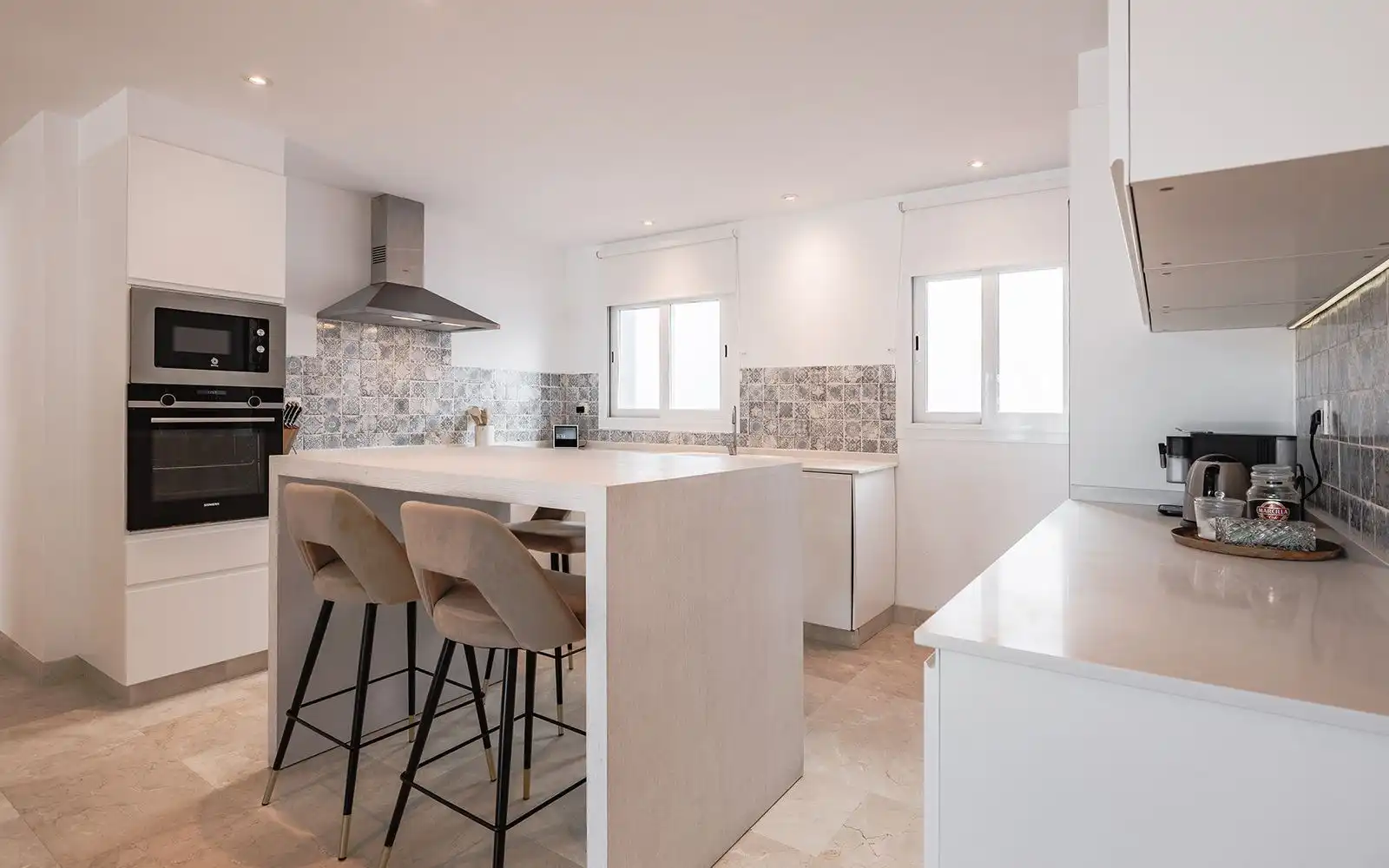 Apartament amb terrassa en venda a Urbanizacion el Paraiso 1R, imagen 9