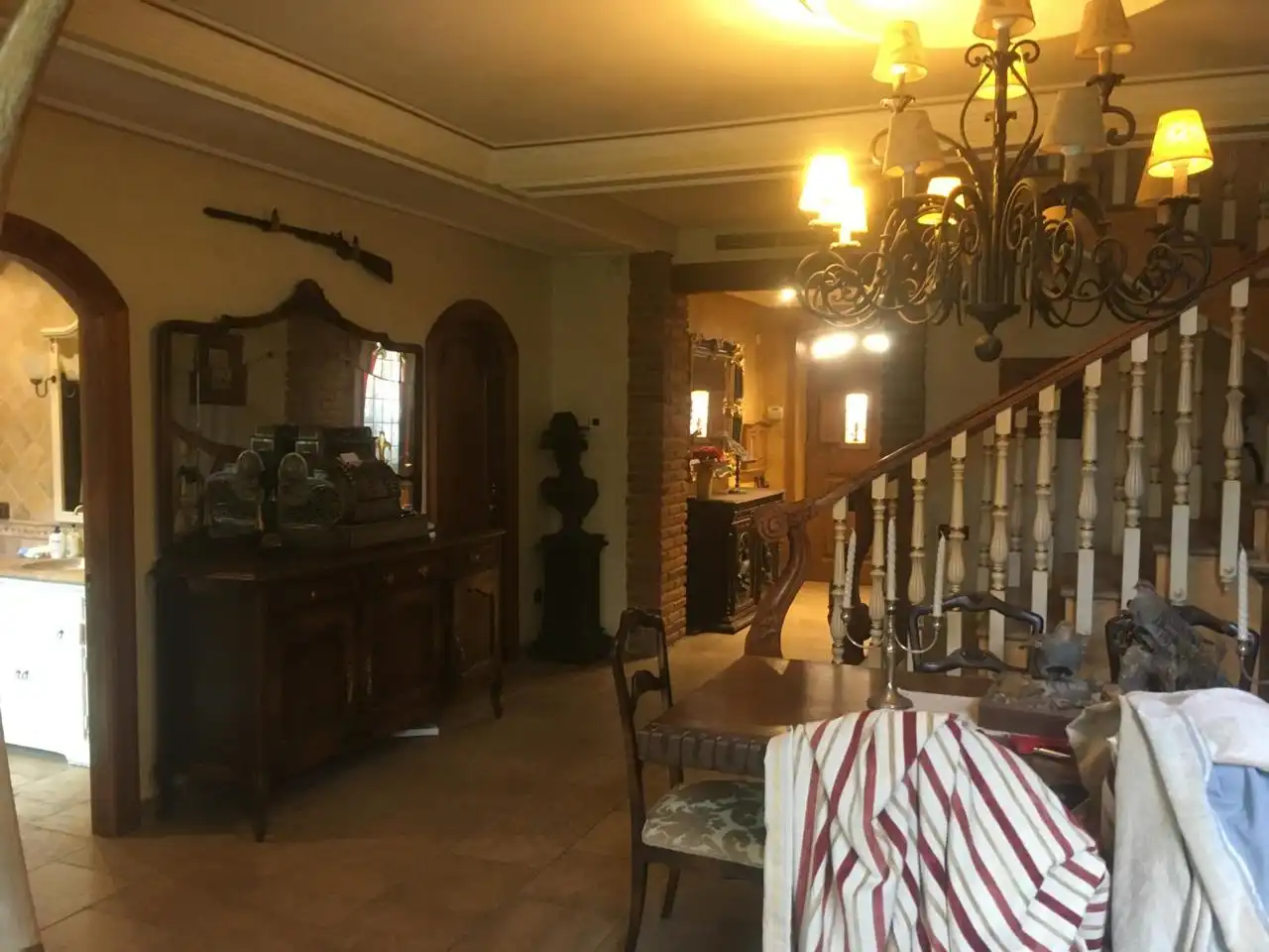 Menjador de Casa adosada en venda en San Andrés del Rabanedo amb Aire condicionat, Calefacció i Jardí privat