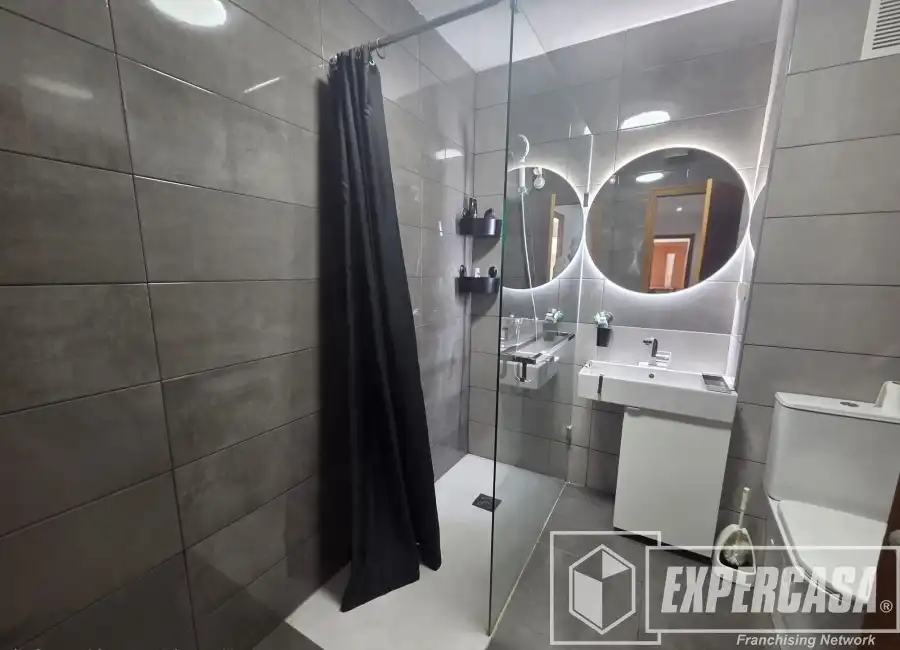 Bathroom of Attic for sale in Alzira  with Air Conditioner and Terrace