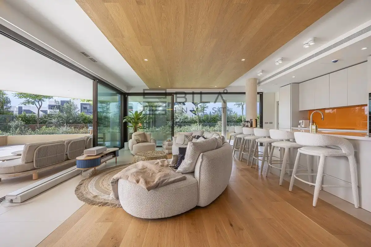 Flat with pool for sale in Higuerón South Residences, imagen 8