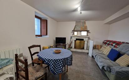 Country house for sale in Merindad de Montija  with Heating, Private garden and Balcony