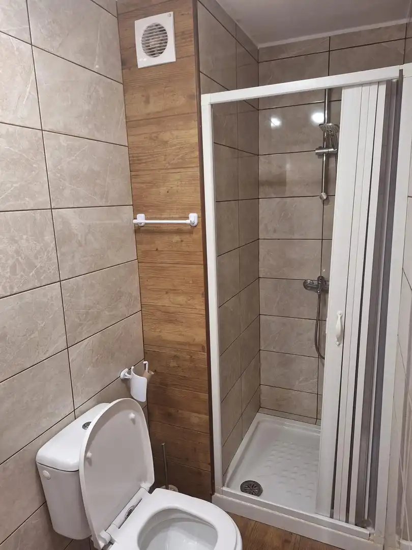 Badezimmer von Wohnung zur Miete in Elche / Elx mit Balkon