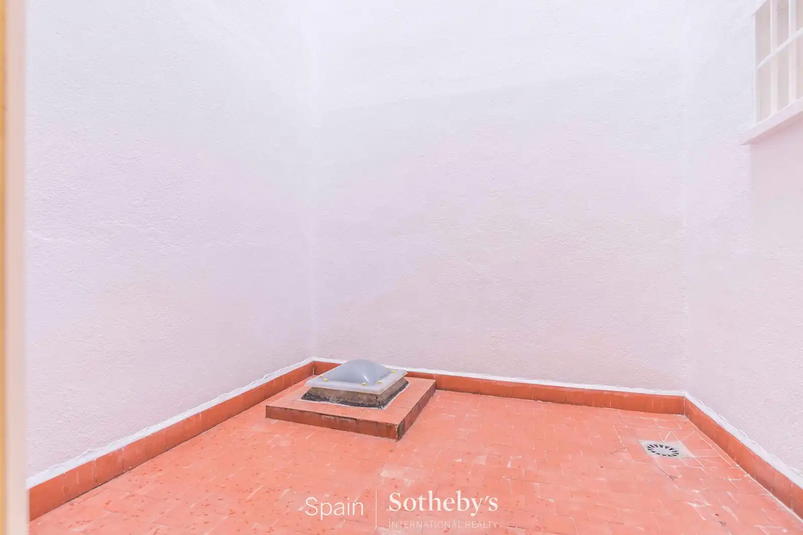 Apartments for sale in Madrid  with Air Conditioner
