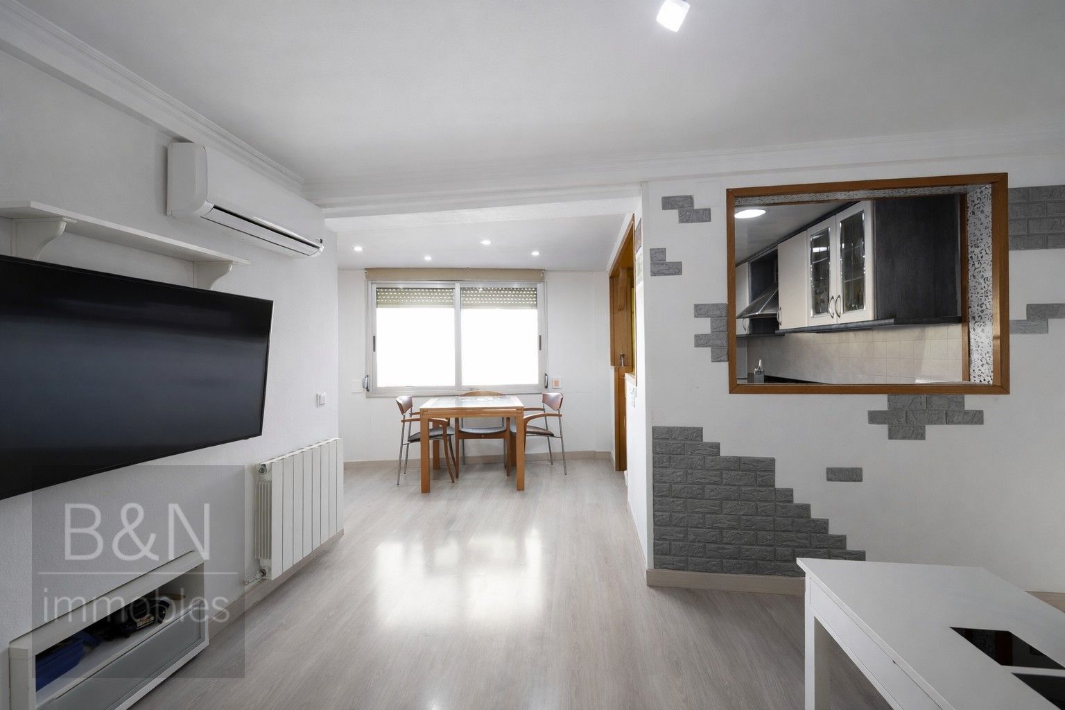 Dormitori de Pis en venda en Terrassa amb Aire condicionat i Calefacció