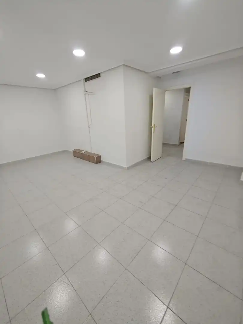 Oficina de alquiler en Alicante / Alacant con Aire acondicionado, Calefacción y Trastero