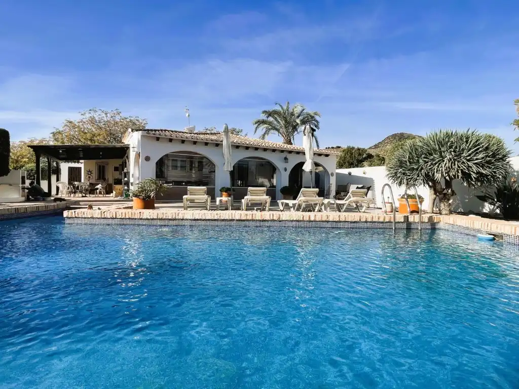 Casa amb piscina en venda a Burjulu - La Mulería, imagen 35