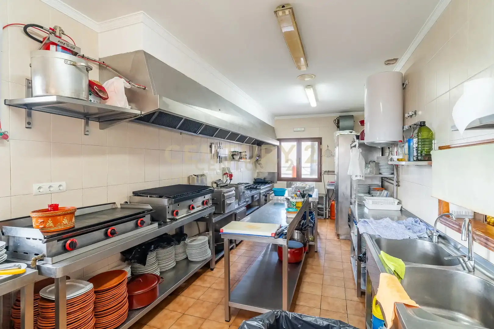 Cocina de Local en venta en Villanueva de la Concepción