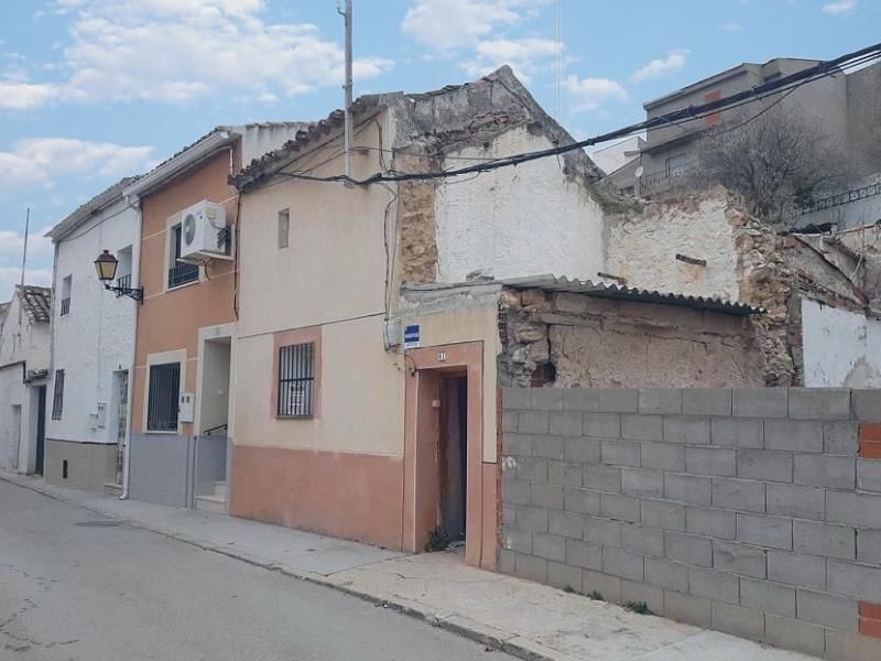 Casa adosada en venda a Horcajo de Santiago