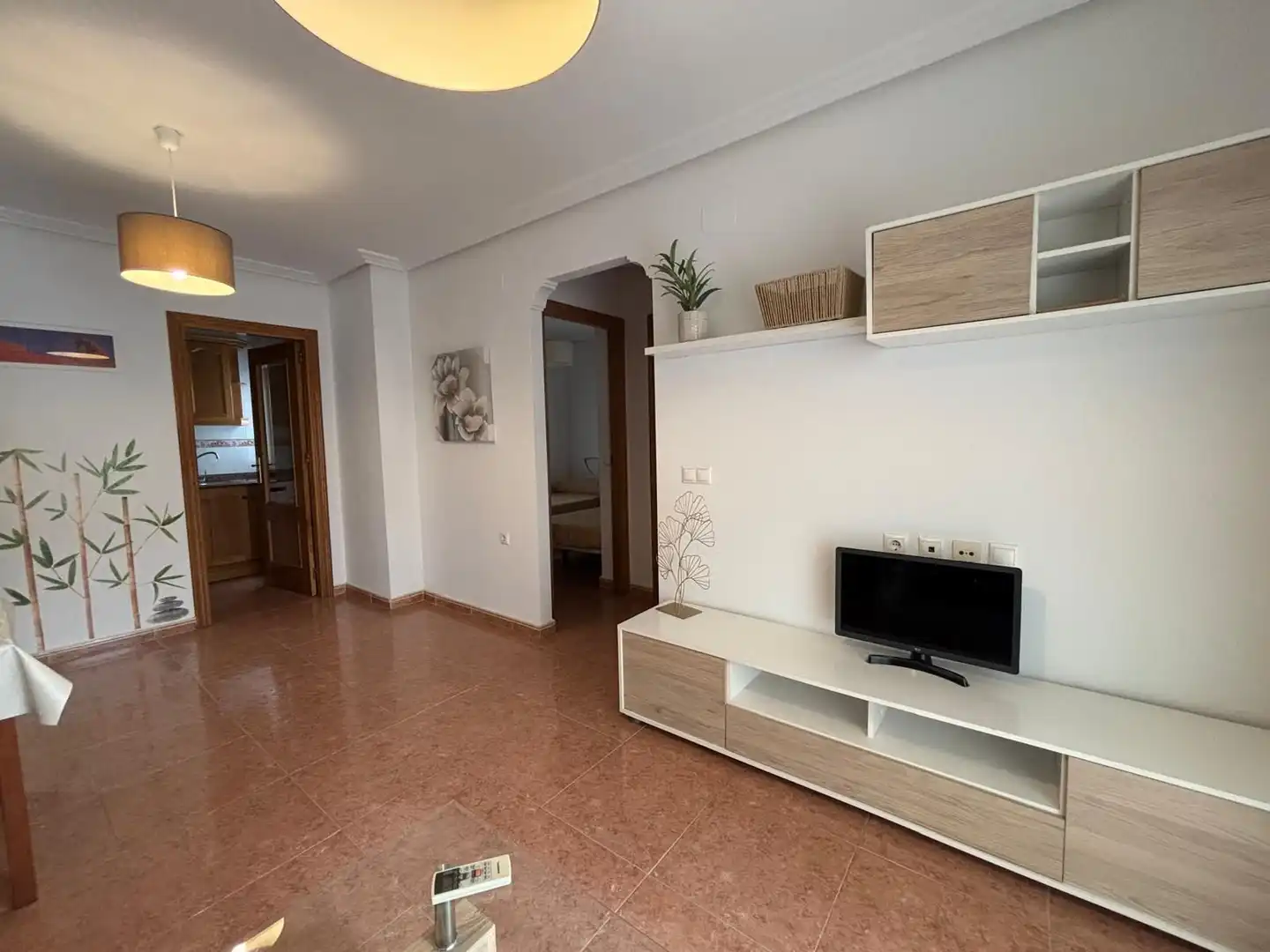 Wohnzimmer von Wohnung zur Miete in Torrevieja mit Klimaanlage, Heizung und Terrasse