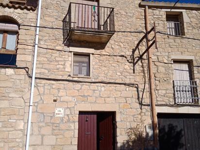 Vista exterior de Casa o xalet en venda en Senan amb Balcó