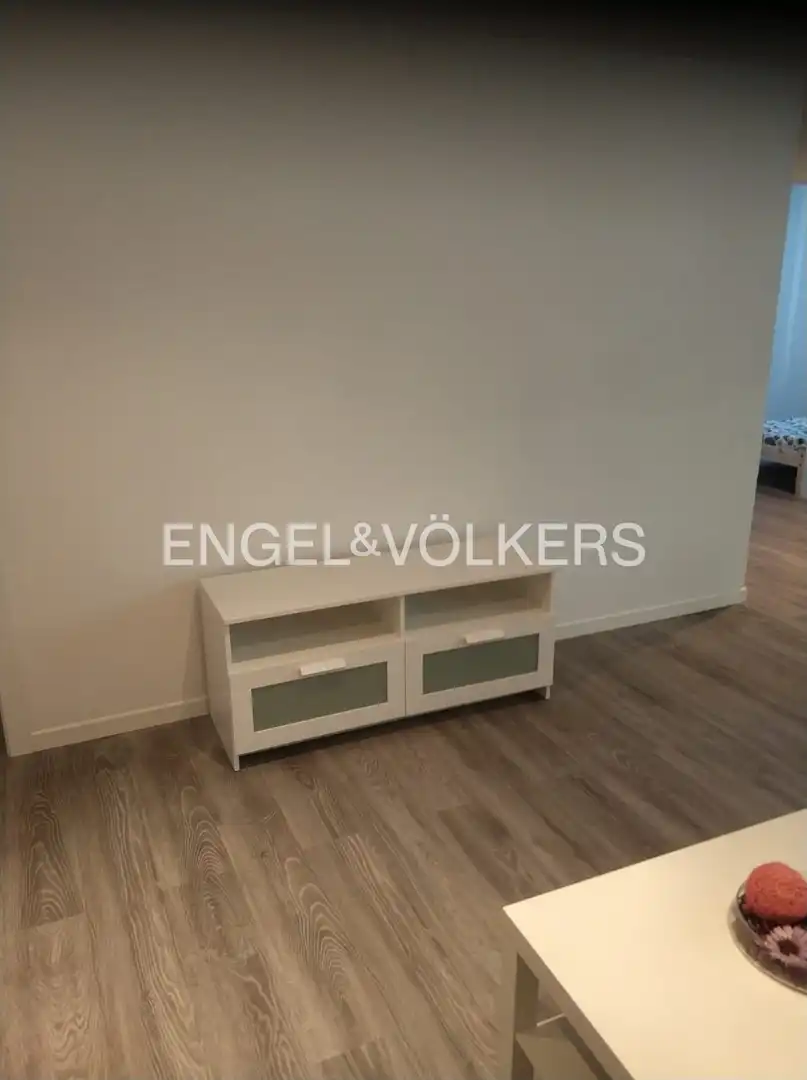 Sala d'estar de Pis de lloguer en Valencia amb Aire condicionat, Calefacció i Parquet