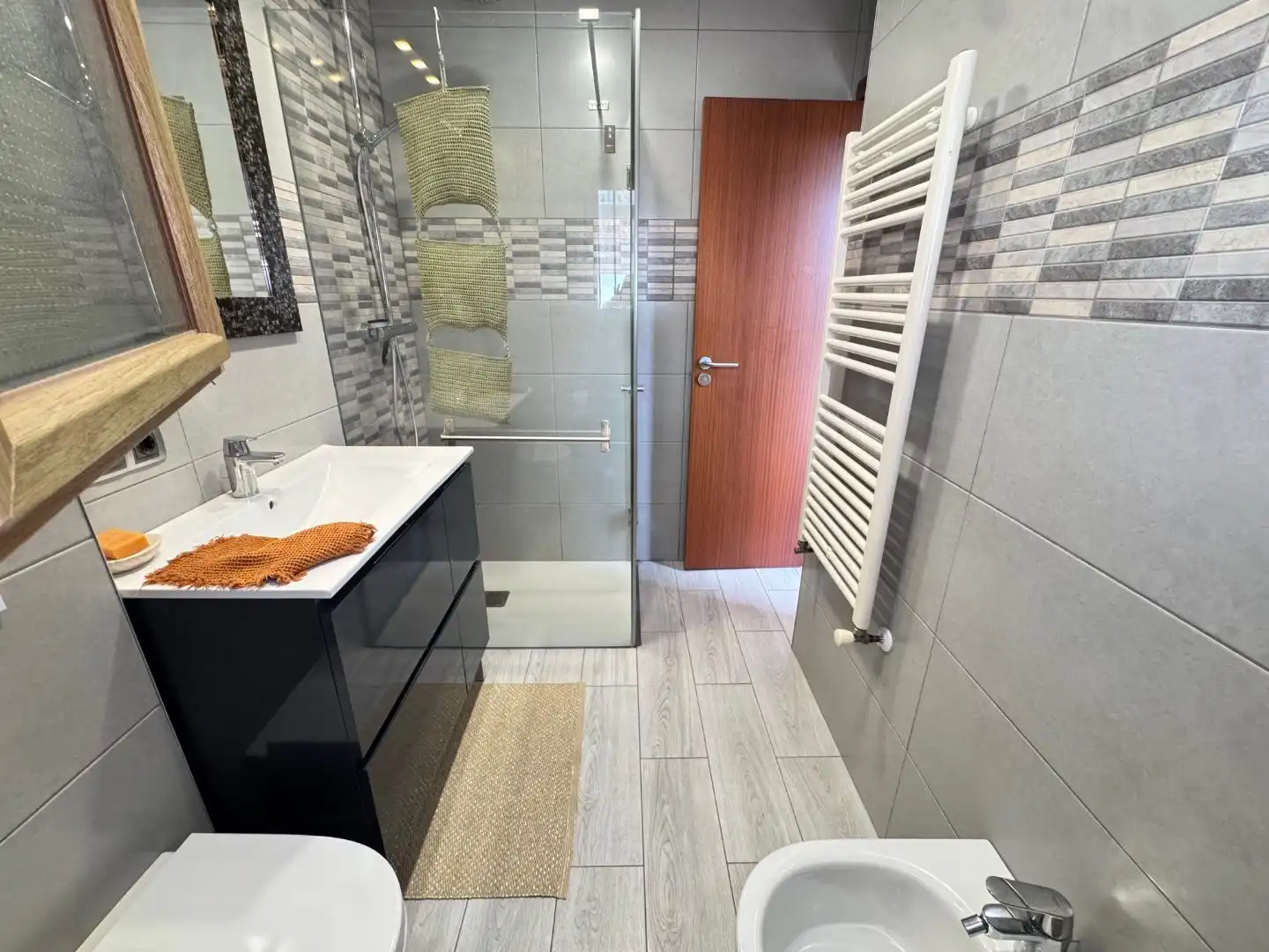 Casa amb piscina en venda a passatge santa coloma 31 31, imagen 6