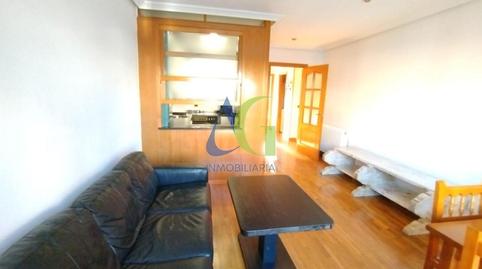 Foto 4 de Piso en venta en Blas de Otero, Villaquilambre, León