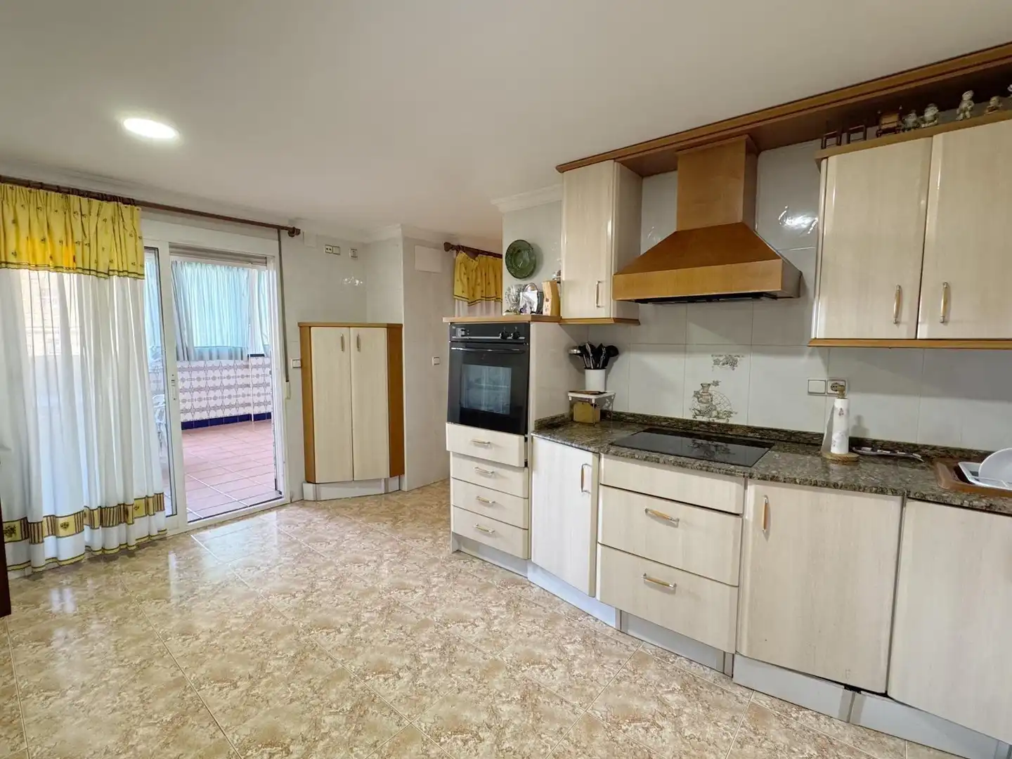 Cocina de Ático en venta en Alicante / Alacant con Aire acondicionado