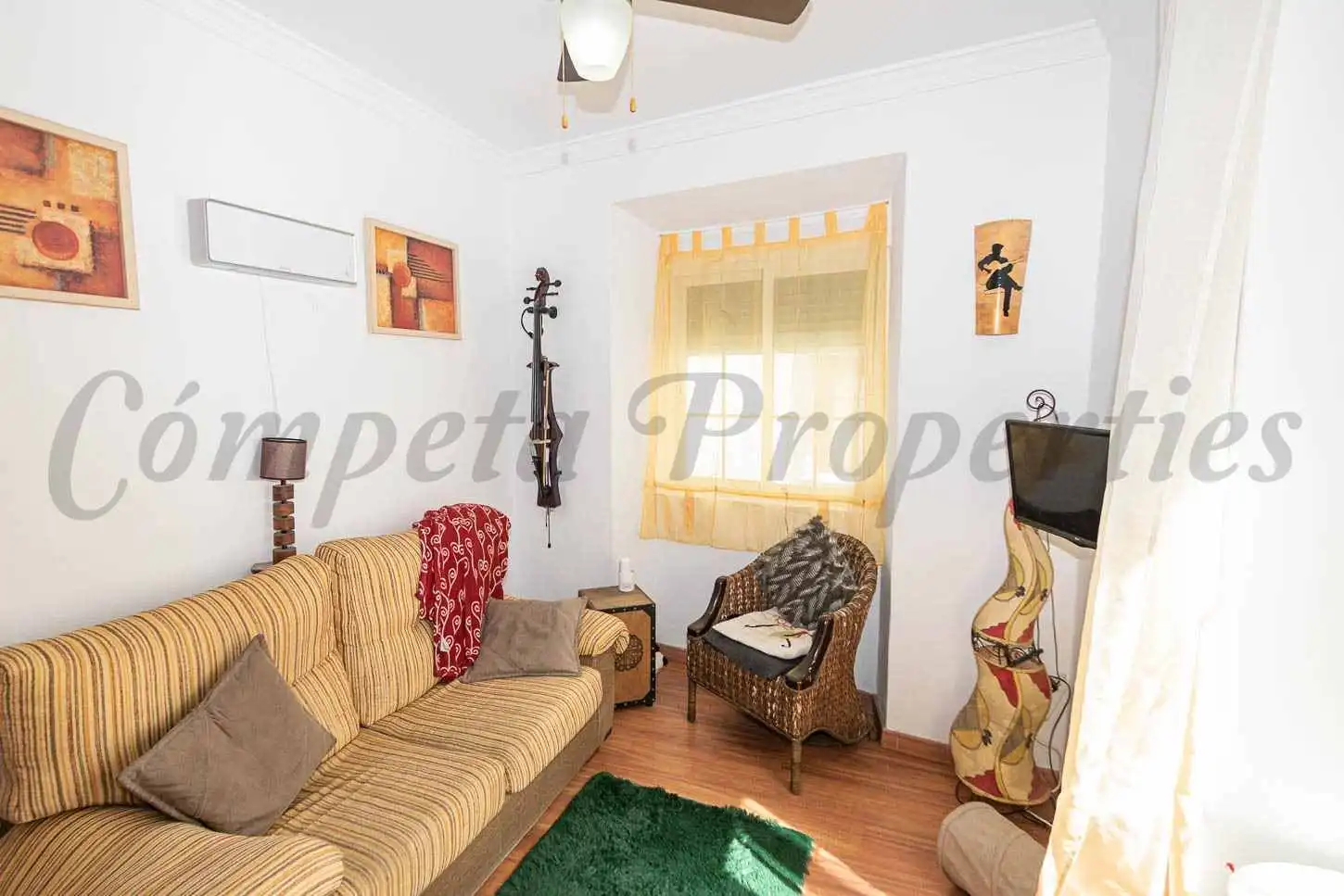 Sala de estar de Casa o chalet en venta en Torrox con Aire acondicionado, Calefacción y Terraza