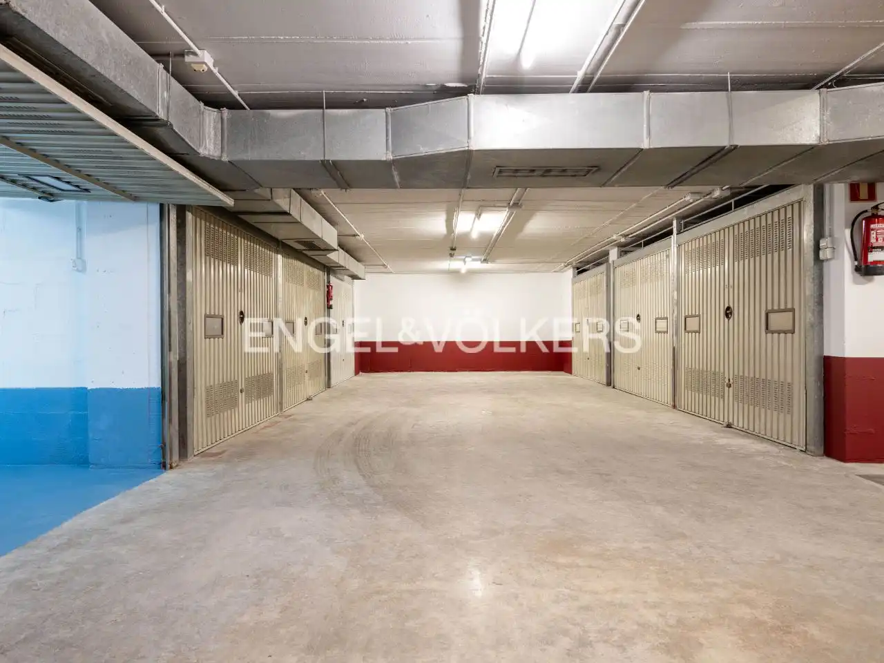 Garage zum Verkauf in Donostia - San Sebastián 