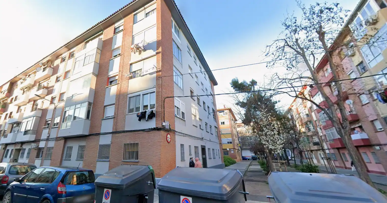 Vista exterior de Pis en venda en Zaragoza