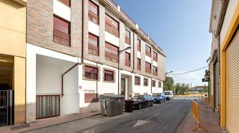Foto 2 de Piso en venta en Avda. De los Ogíjares, Armilla