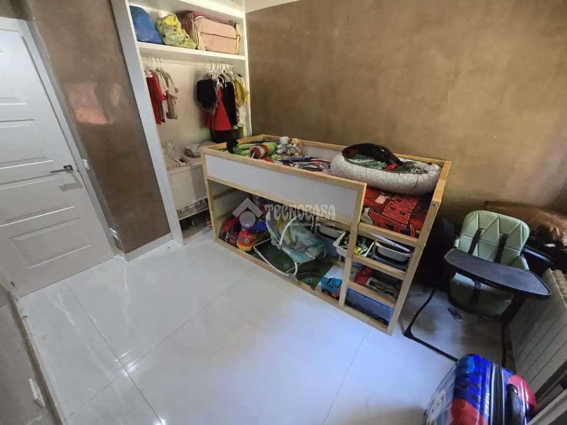 Bedroom of Flat for sale in Madrid  with Air Conditioner and Heating