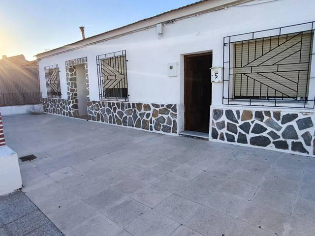 Casa-chalet en Venta en Los Almagros - Los Paganes - El Escobar