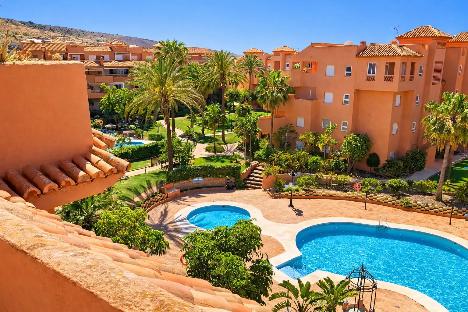 Apartamento con piscina en venta en Calle Mirafondo 2, imagen 3