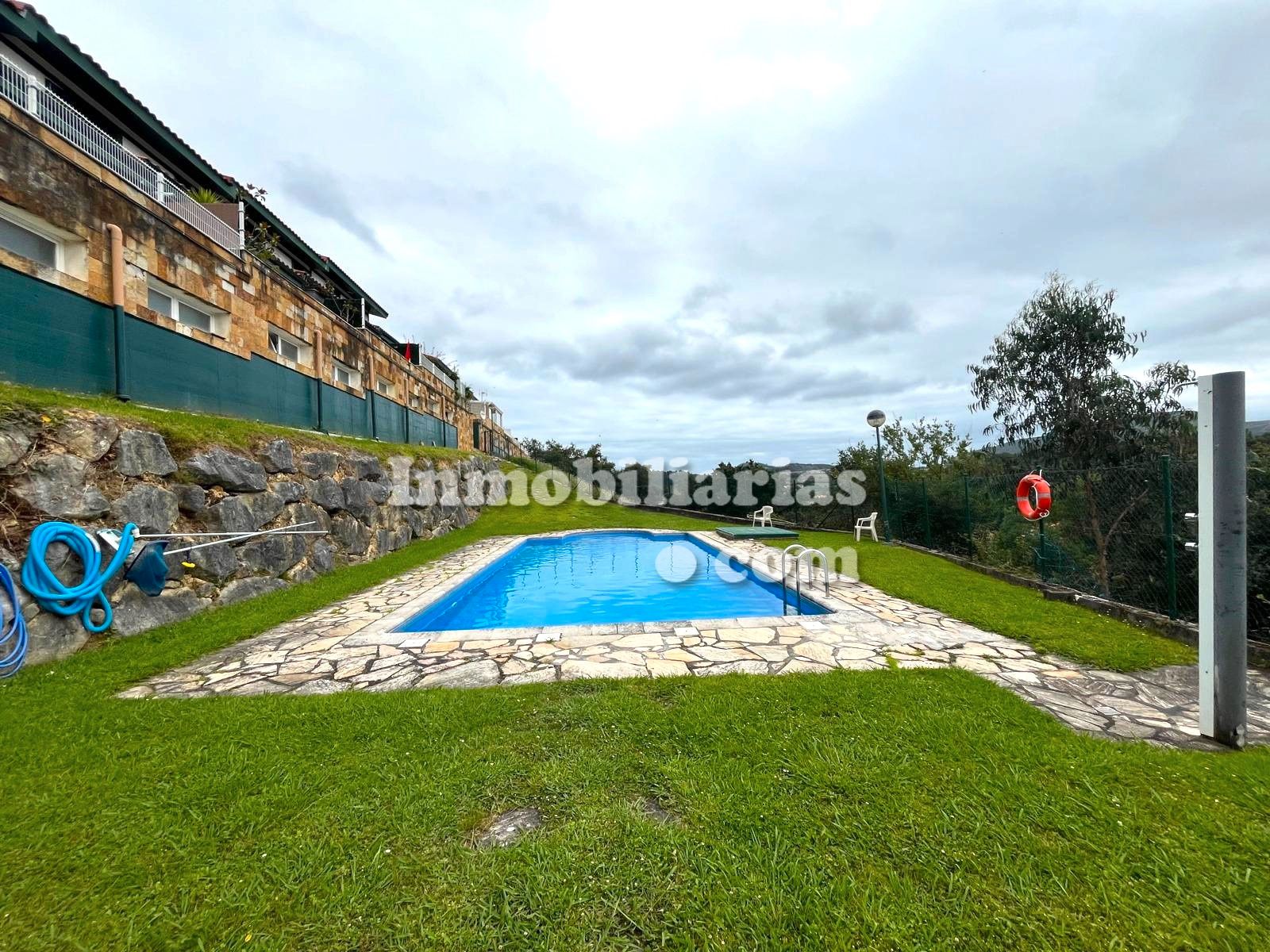 Swimming pool of Single-family semi-detached for sale in Castro-Urdiales  with Heating, Private garden and Terrace