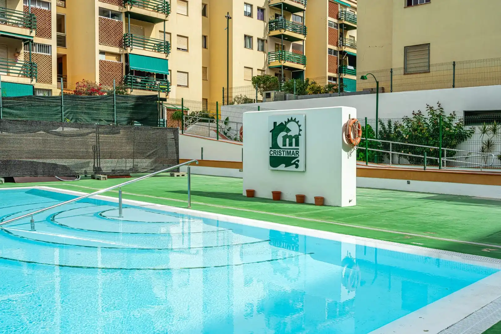 Piscina de Apartamento de alquiler en Arona con Amueblado y Piscina comunitaria