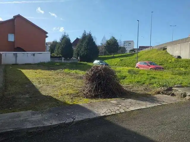 Terreno residenziale in vendita a A Malata - Catabois - Ciudad Jardín, imagen 3