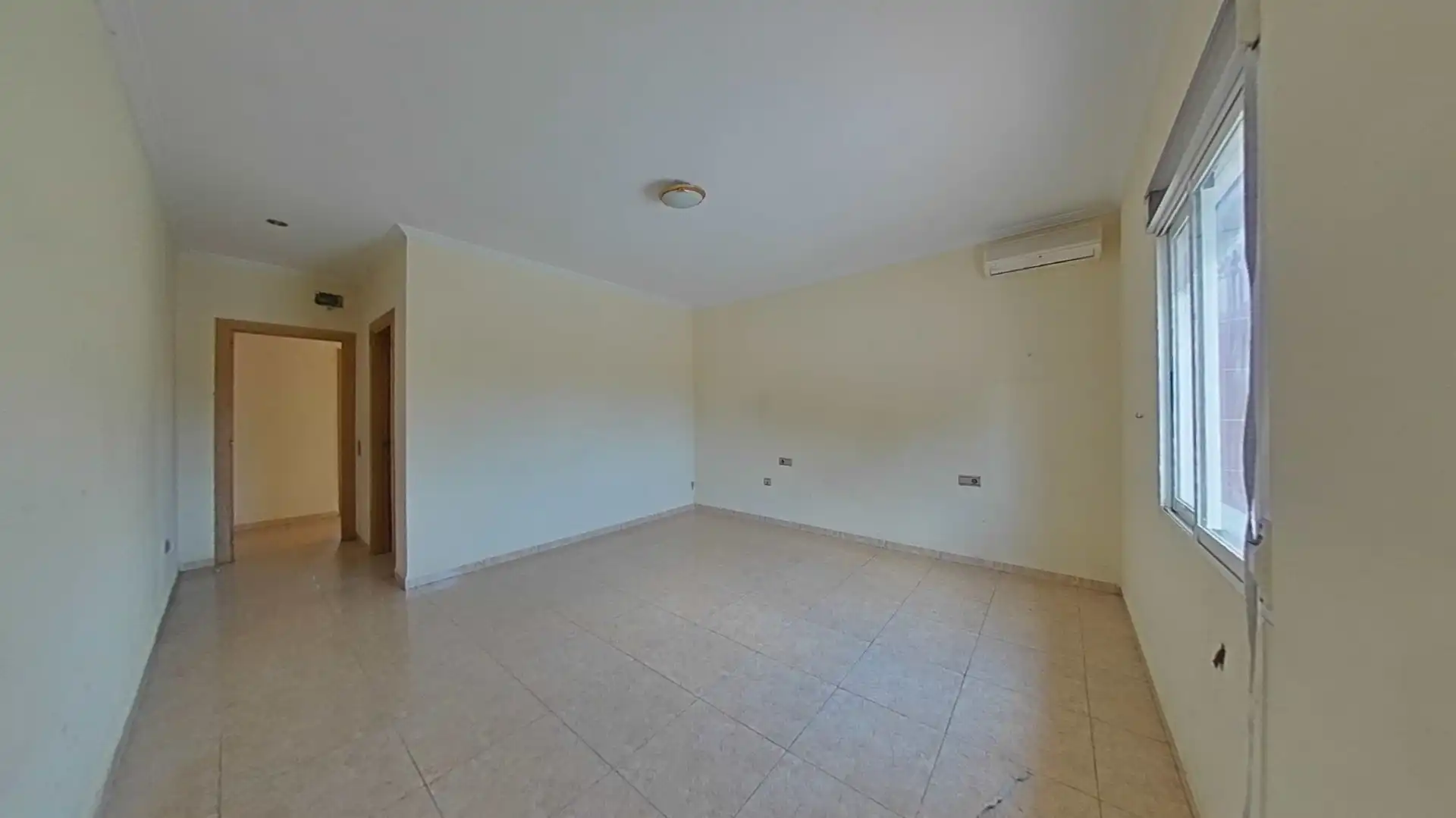 Local en venta en Altabix, 166, -1, Jubalcoi