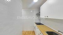 Kitchen of Apartment for sale in  Valencia Capital