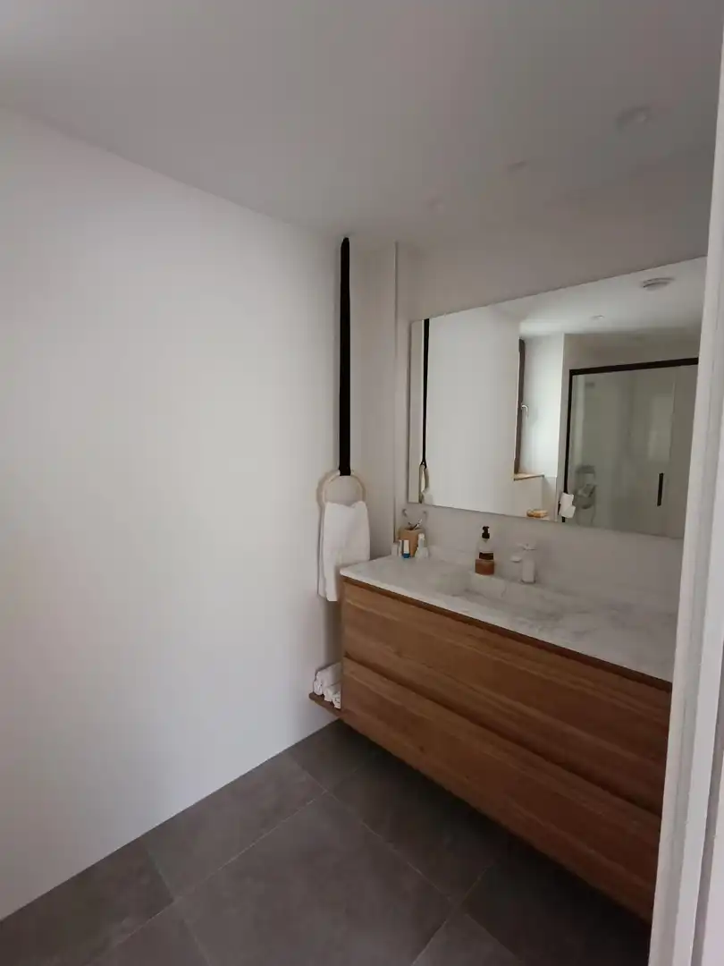 Baño de Piso en venta en Valle de Trápaga-Trapagaran con Calefacción y Amueblado