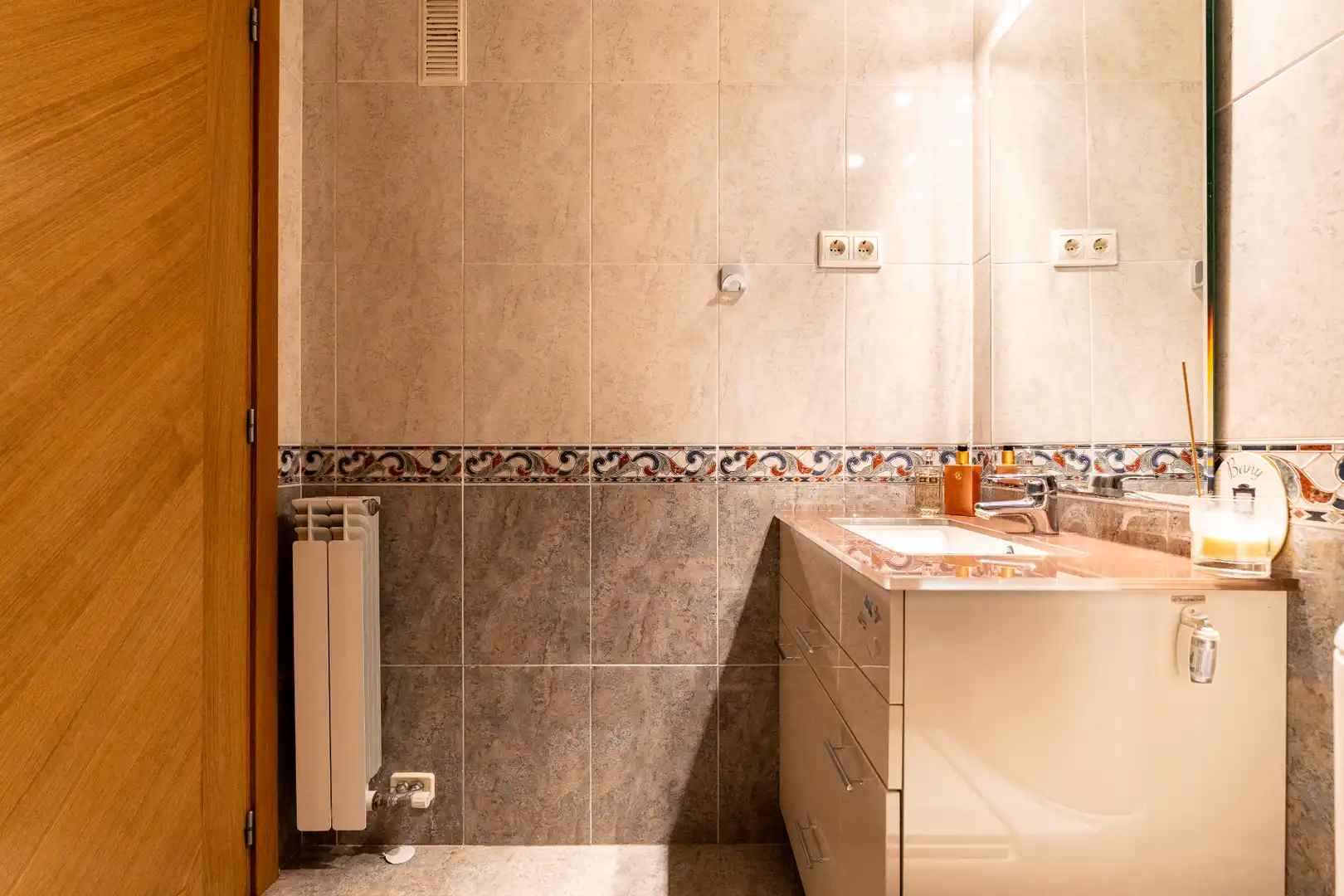 Bany de Pis en venda en Reus amb Terrassa i Piscina comunitària