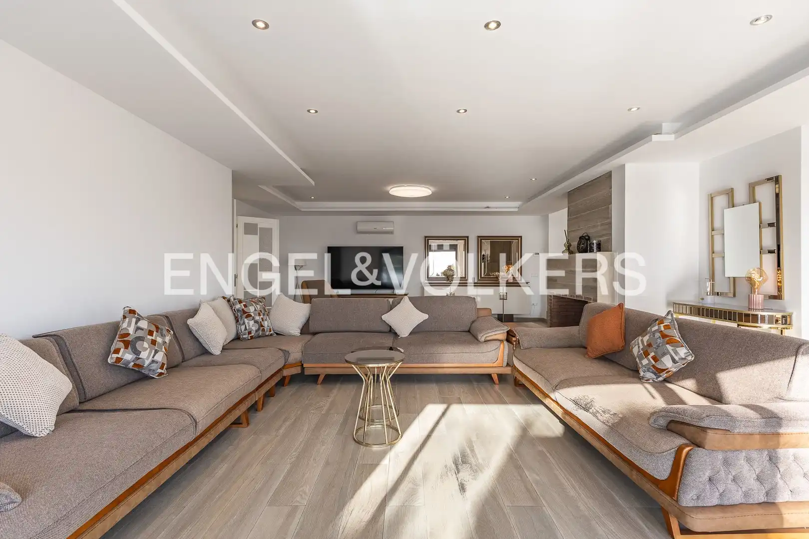 Living room of Houses for rent in Santa Susanna  with Air Conditioner, Heating and Private garden