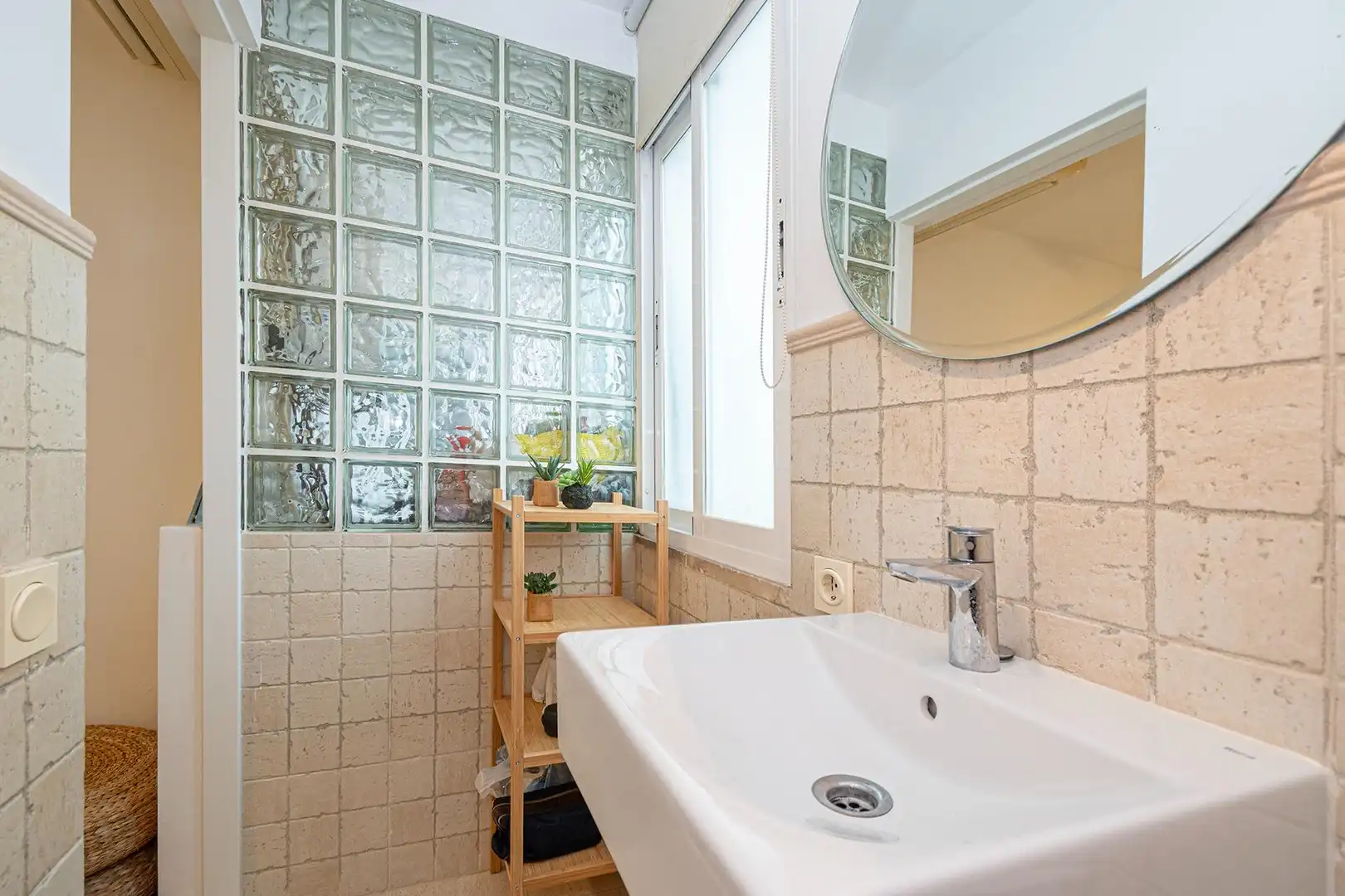 Baño de Piso en venta en  Palma de Mallorca con Aire acondicionado, Terraza y Balcón